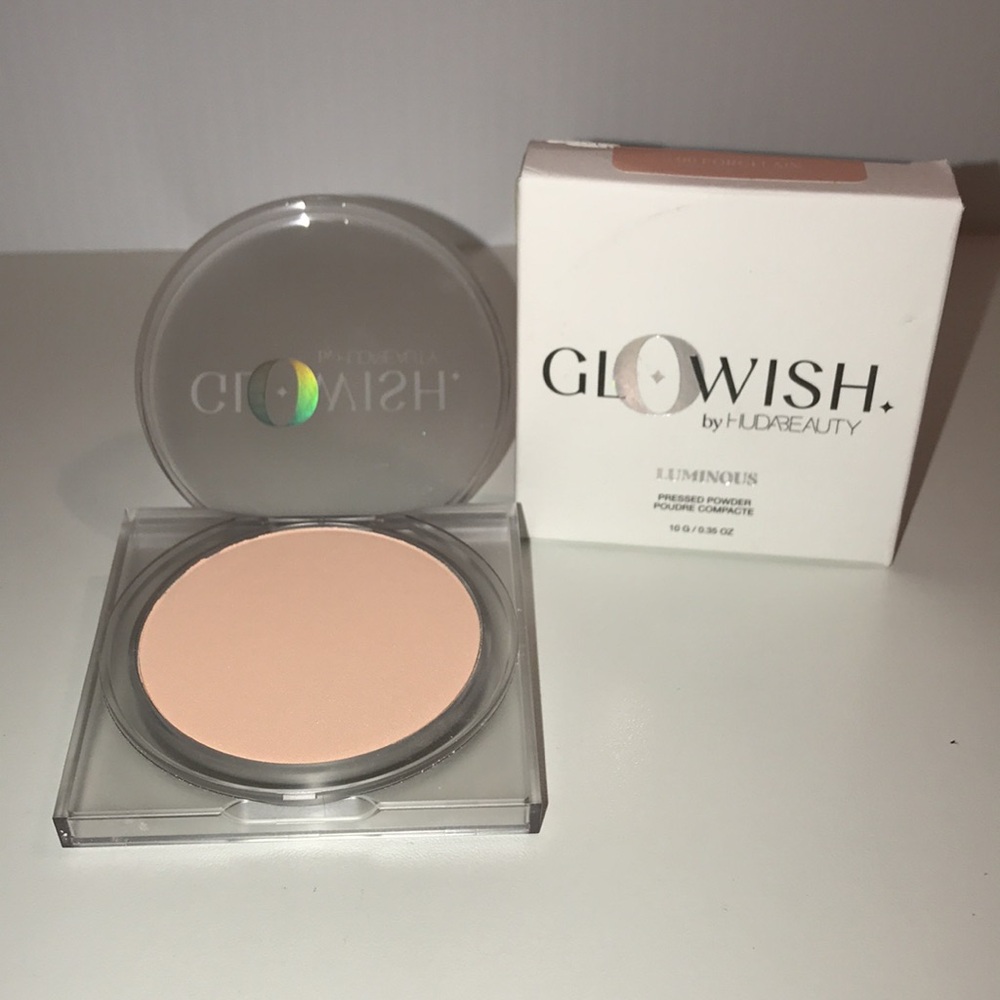 HUDA GLOWISH LUMINOUS PRESSED POWDER 00 porcelain NEW
